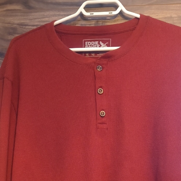 Eddie Bauer - Thermal 3 Button Long Sleeve Shirt Maroon Dark Red - Picture 3 of 6